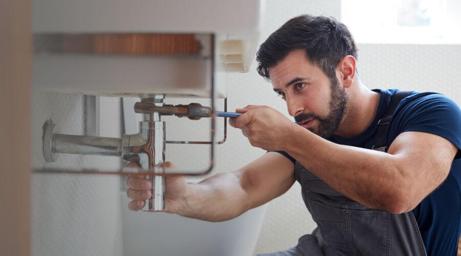 Professional water heater installation services in West Frankfort, IL